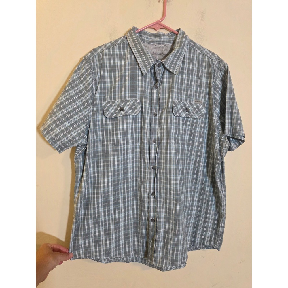 Eddie Bauer Mens XL Grey Blue Plaid Short Sleeve Button Down Shirt EM125W223P